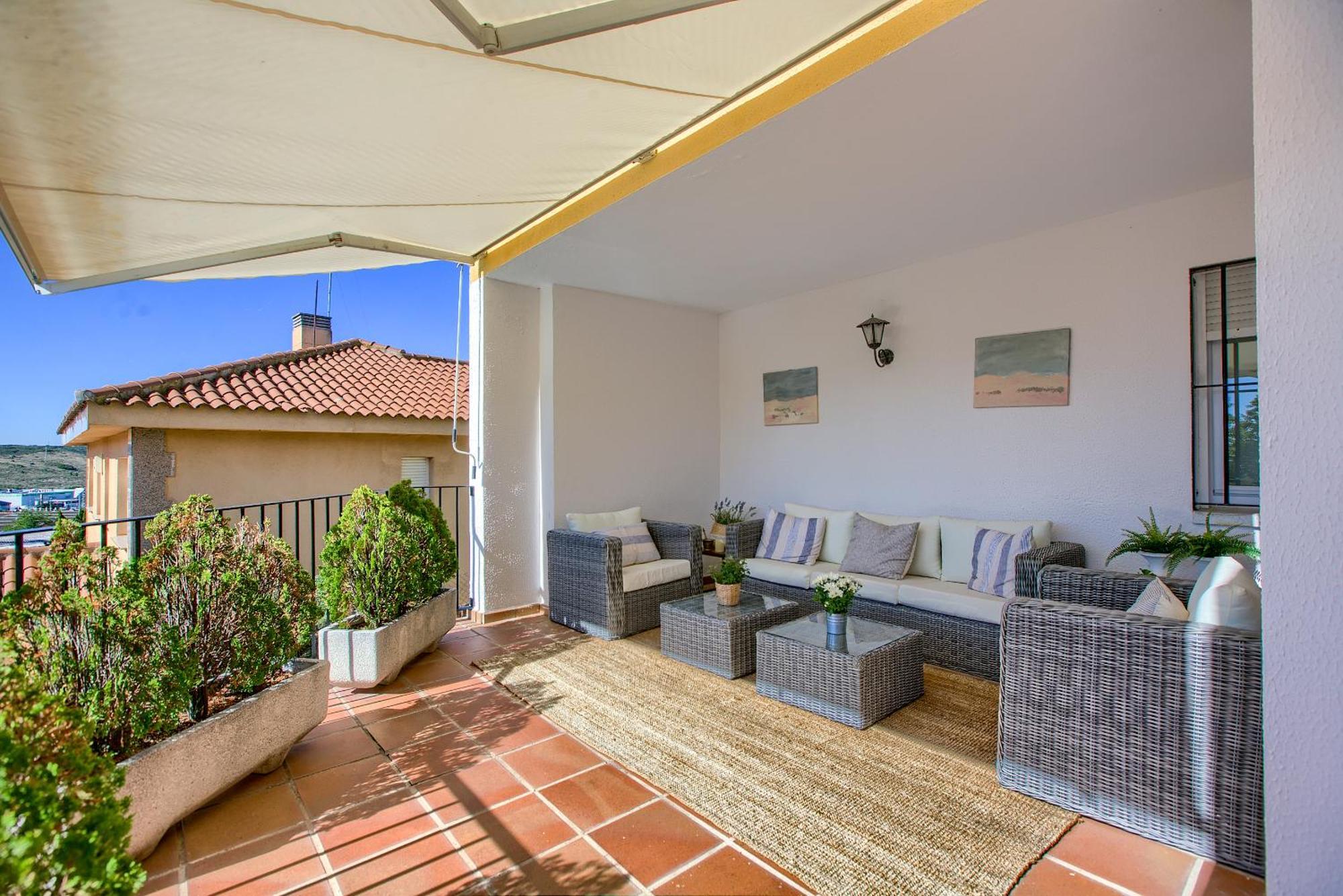 Chalet Con Piscina En Aranjuez Exterior photo